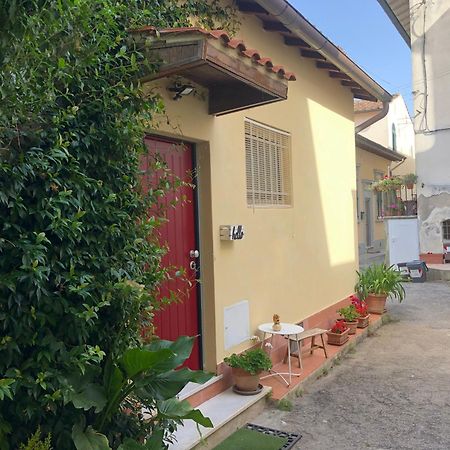 Casina Di Nina Livorno Exterior foto